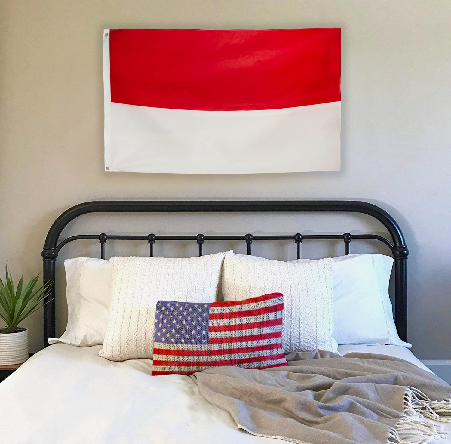 DANF Indonesia Flag 3x5 Ft Thick Polyester, Fade Resistant, Brass Grommets, Canvas Header,Double Sided Indonesian National Flags 3x5 Feet