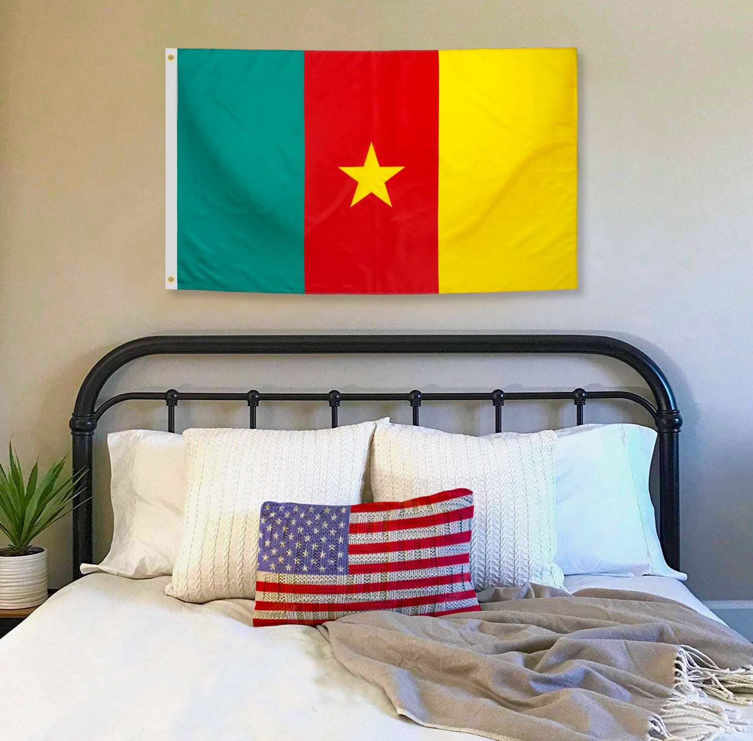 DANF Cameroun Cameroon Flag 3x5 Ft Thick Polyester, Fade Resistant, Brass Grommets, Canvas Header Cameroonian National Flags with 3 X 5 Feet