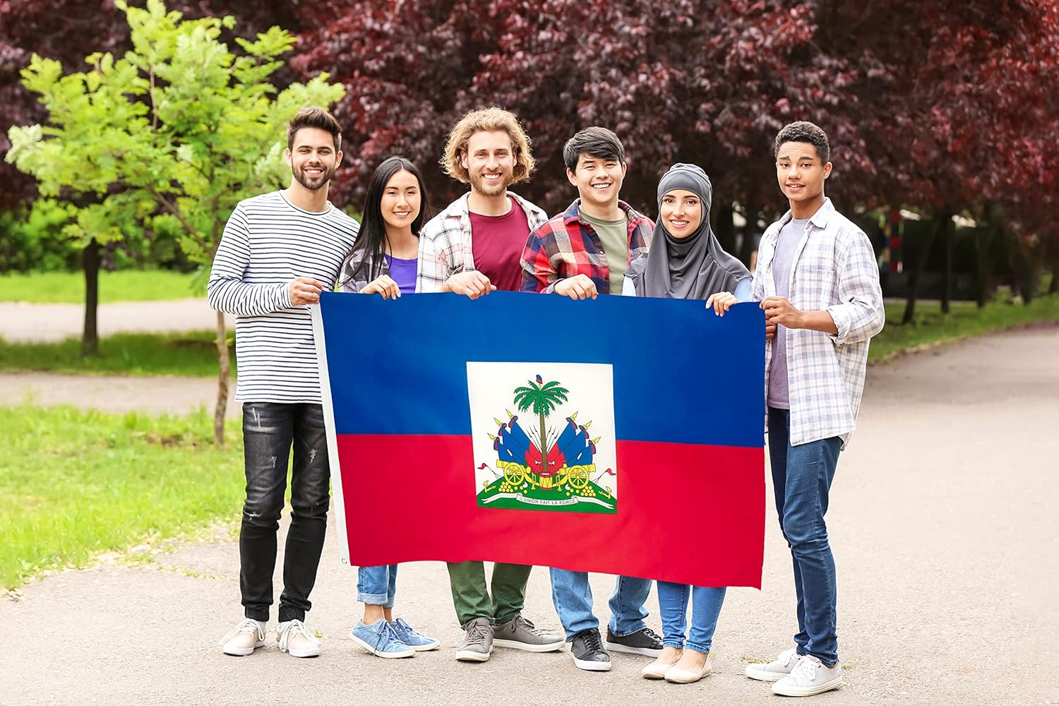 DANF Haiti Flag 3x5 Ft Thick Polyester, Fade Resistant, Brass Grommets, Canvas Header,Double Sided Haitian National Flags 3 X 5 Feet